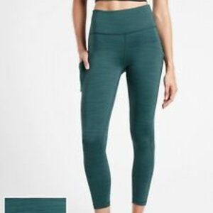 Athleta Ultimate Stash Pocket 7/8 Tights